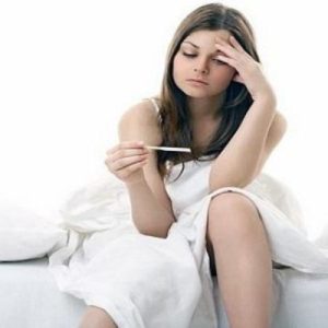 Người Chưa Kết Hôn Có Được Đình Chỉ Thai Kỳ Không? Tránh Rủi Ro Sức Khỏe Sinh Sản