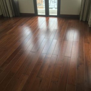 Ưu điểm khiến sàn gỗ óc chó walnut châu Âu được khách Việt chọn