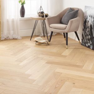 Trải nghiệm sàn gỗ tự nhiên xương cá cho nhà phố đầy tinh tế