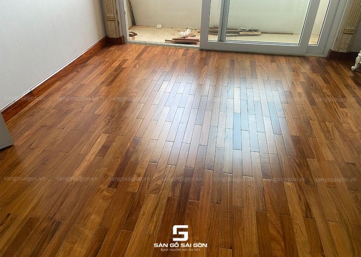 Tìm hiểu chuyên sâu sàn gỗ tự nhiên nội địa và nhập khẩu có gì khác Tìm hiểu chuyên sâu sàn gỗ tự nhiên nội địa và nhập khẩu có gì khác