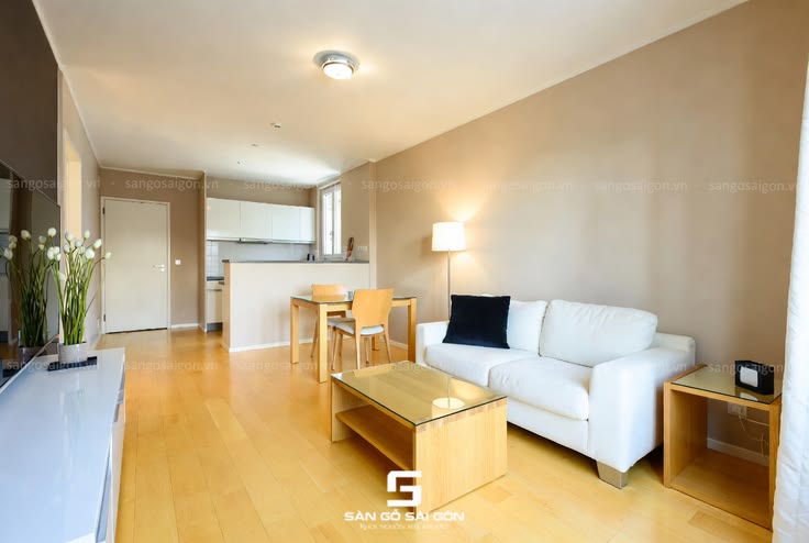 Bí quyết chọn sàn gỗ tự nhiên vàng nhạt cho không gian sáng và đẳng cấp